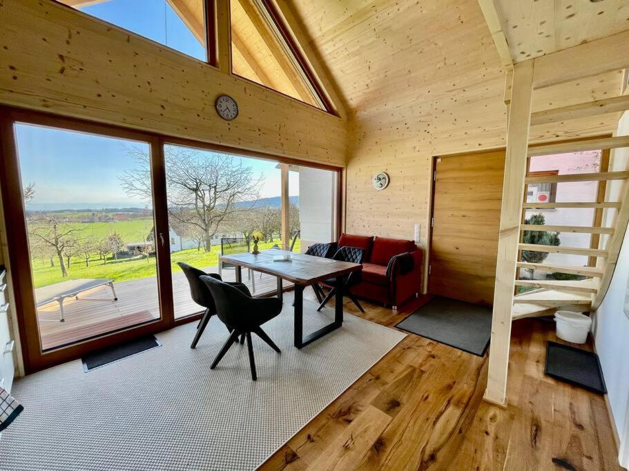 Zweistoeckiges Natur-Holzhaus Mit Berg- & Seesicht Horgenzell Luaran gambar