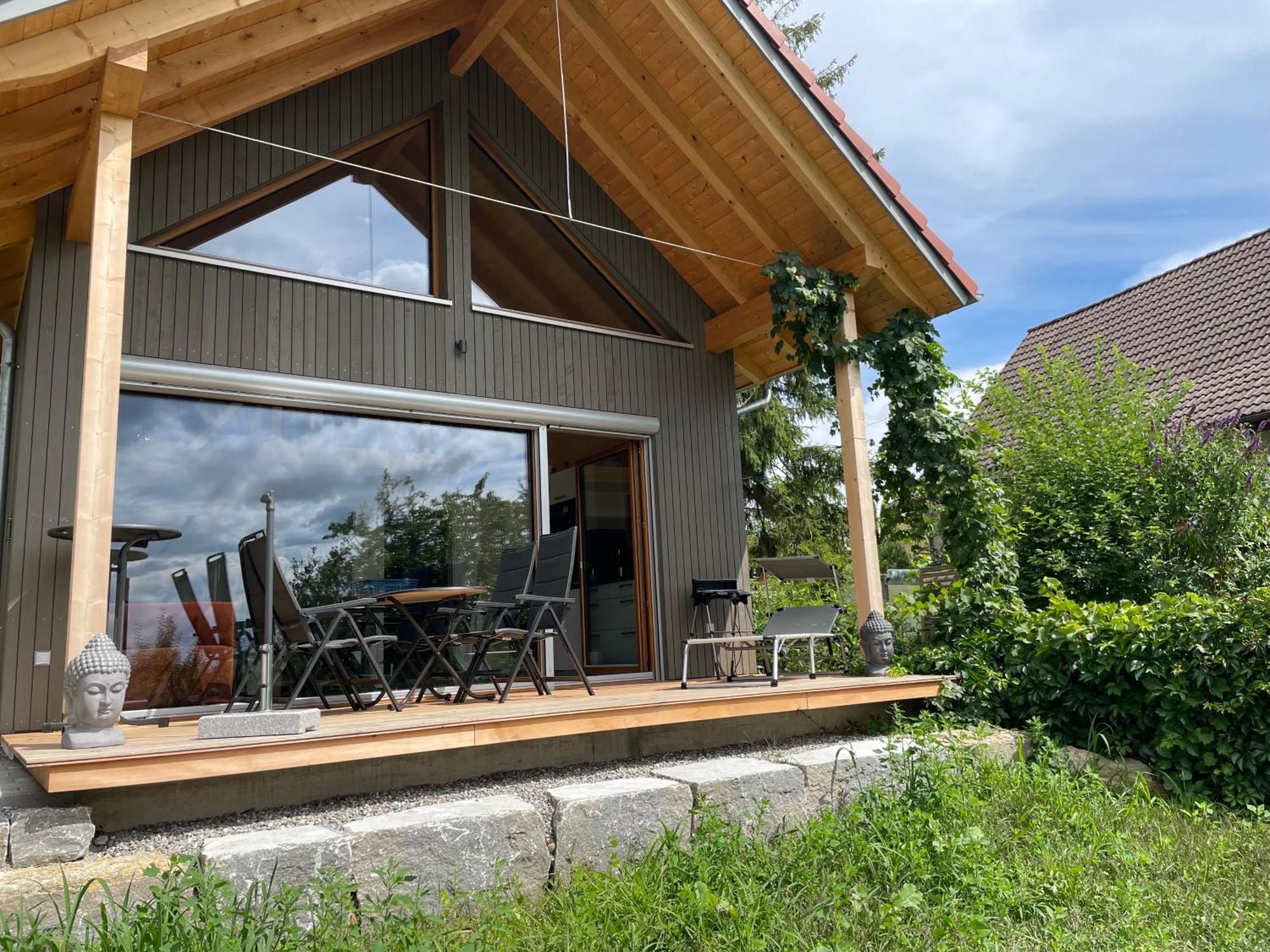 Zweistoeckiges Natur-Holzhaus Mit Berg- & Seesicht Horgenzell Luaran gambar